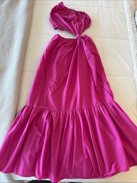 FARM Rio Dresses & Skirts - FARM Rio Fuchsia Pink Maxi Dress with Cutout Knot